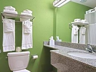 Econo Lodge *