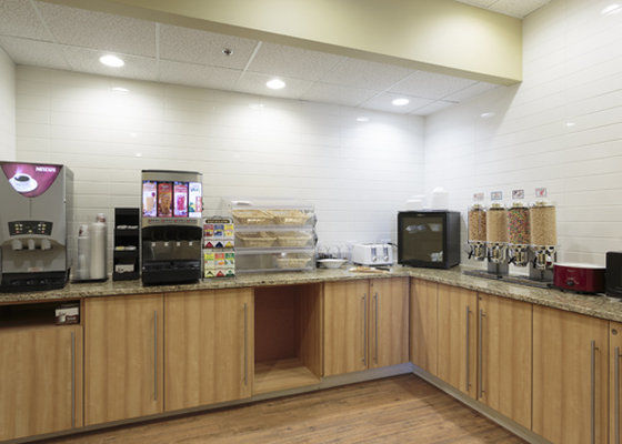 Econo Lodge *